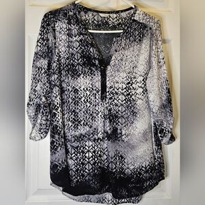 Casual Studio Geometrical Blouse